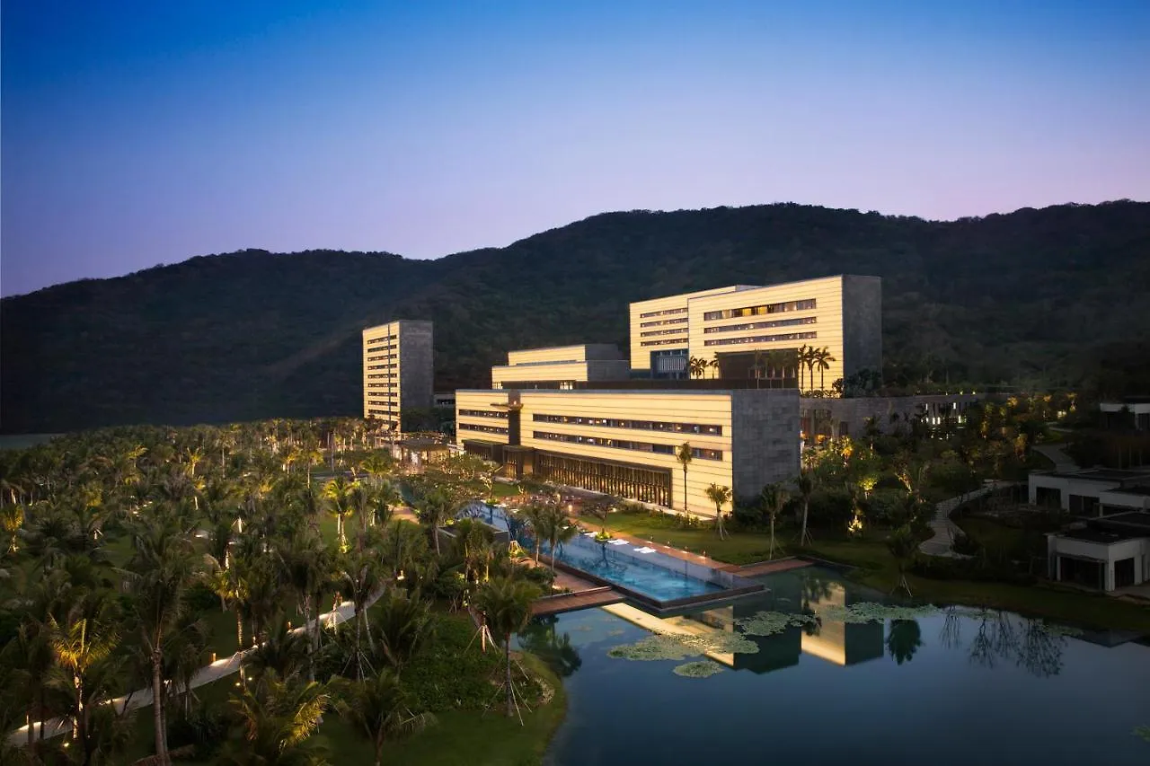 Park Hyatt Sanya Sunny Bay Resort 5*,  China